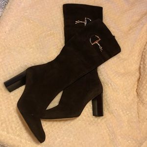 Brown suede Gucci boots